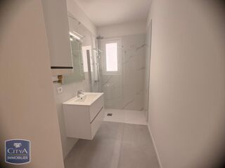  Appartement à louer 2 pièces 60 m²