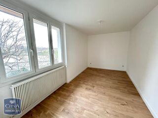  Maison à louer 4 pièces 115 m²