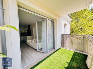  Appartement à louer 2 pièces 42 m²