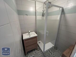  Appartement à louer 1 pièce 40 m²