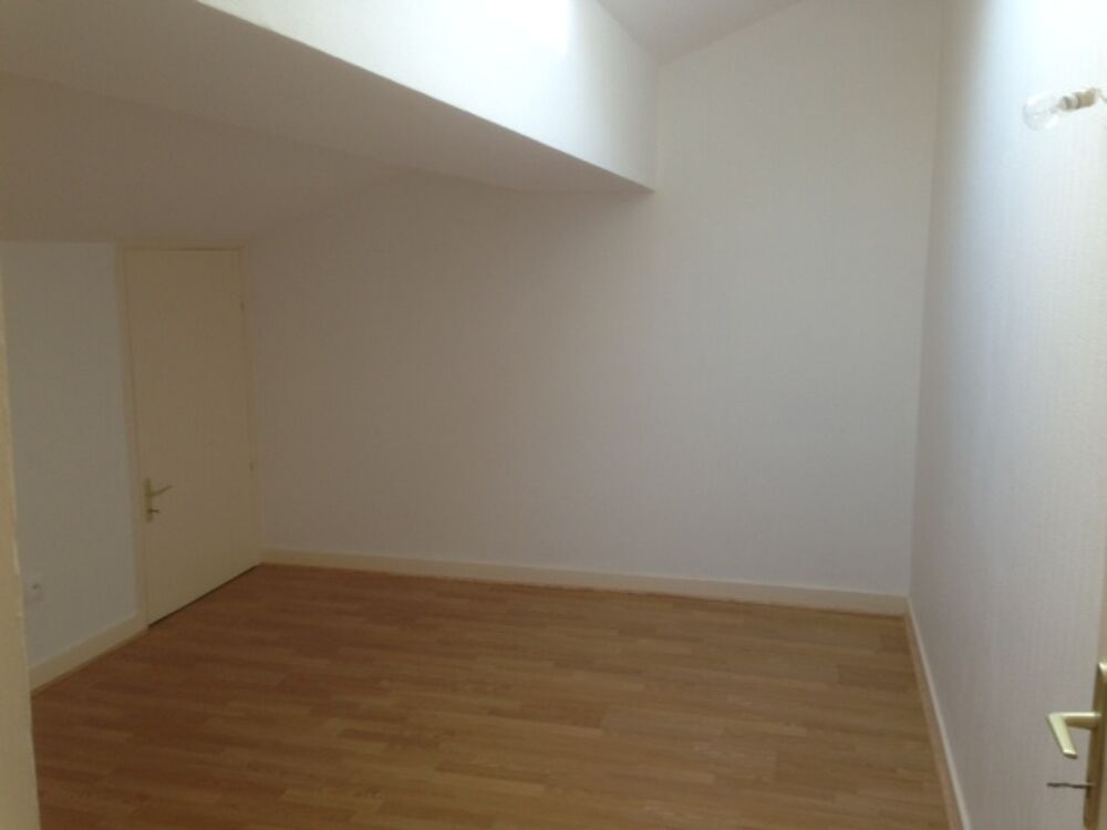 LYON 9 - APPARTEMENT T2 DE 54M² - PROCHE COMMERCES - LYO....