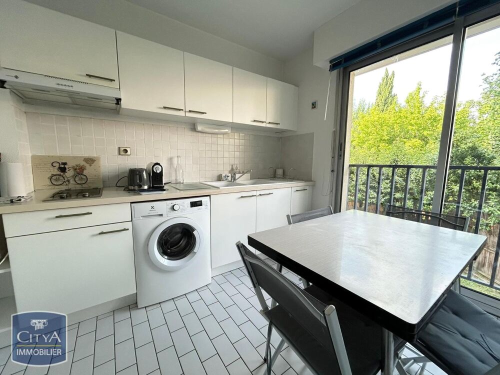 À LOUER : APPARTEMENT DE 2 PIECES MEUBLE - BORDEAUX / CA....