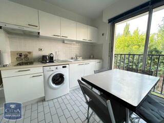  Appartement à louer 2 pièces 55 m²