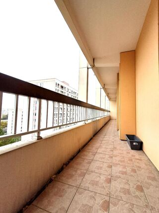  Appartement à vendre 4 pièces 83 m²