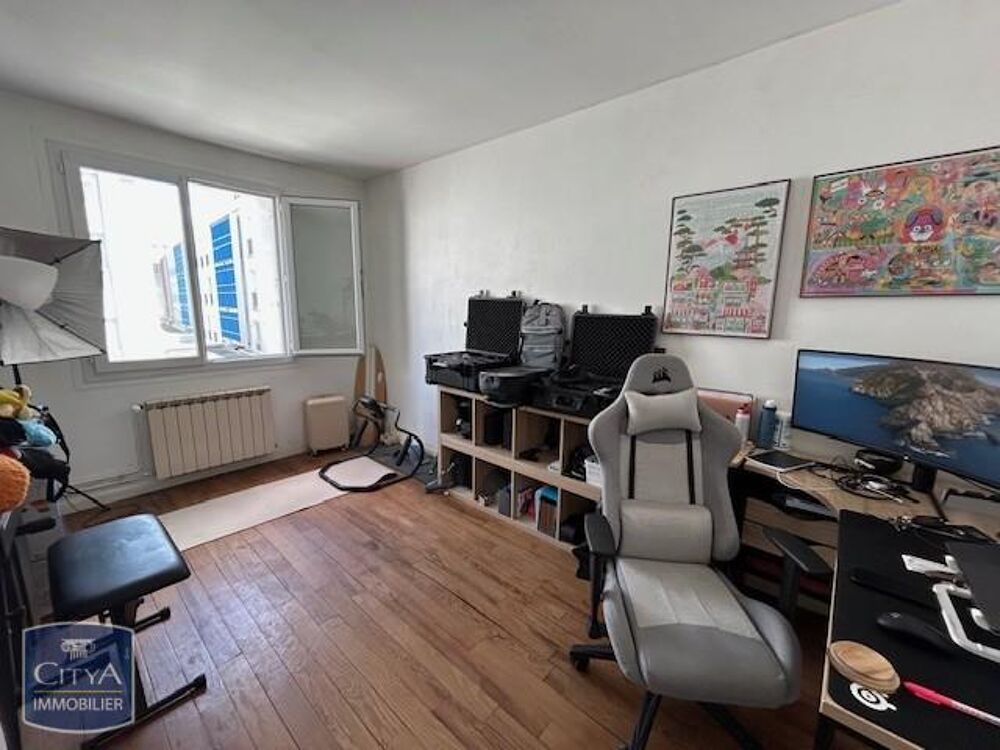 À LOUER A L'ANNEE - Appartement T3 - ROYAN CENTRE-VILLE ....