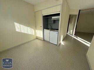  Appartement à louer 1 pièce 32 m²