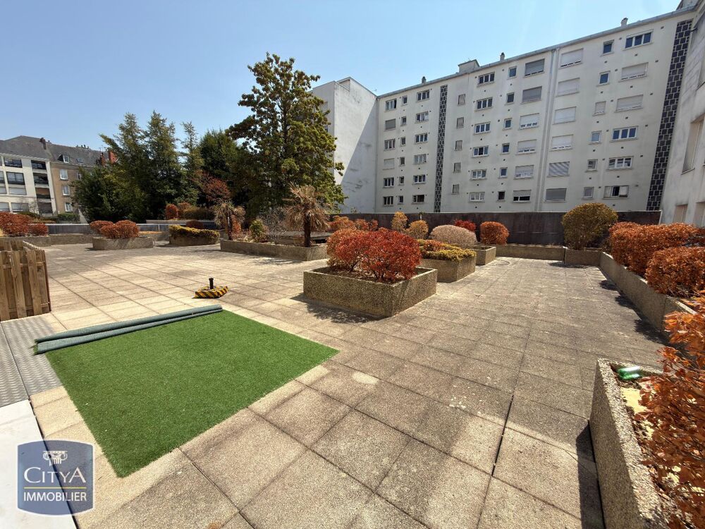 René Bouhier - À LOUER : Appartement deux pièces de 39,1....