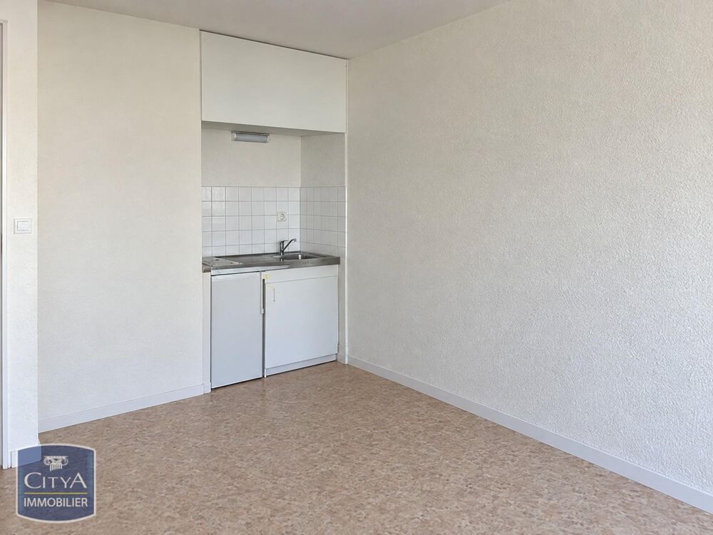Hyper centre - À LOUER : Appartement T1 situé en plein c....
