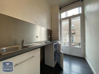  Appartement à louer 2 pièces 38 m²