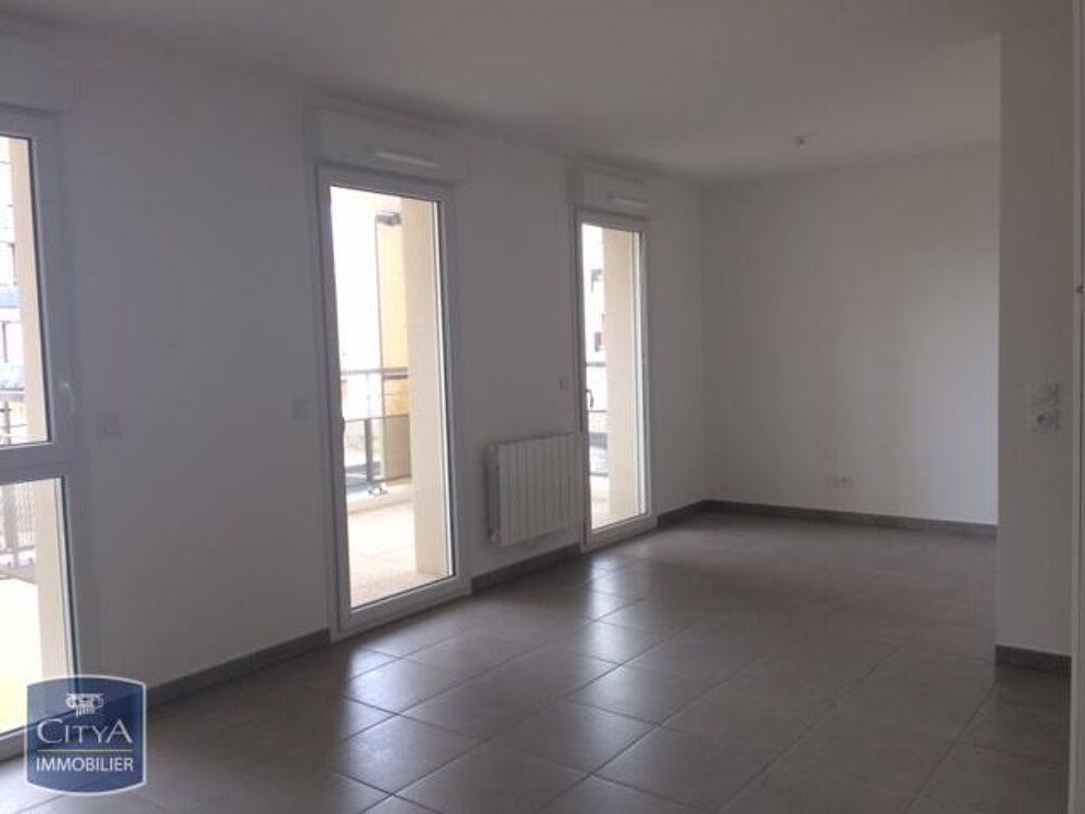 location Appartement - 1 pièce(s) - 32 m² Meyzieu (69330)