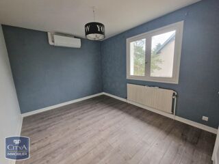 Appartement à louer 4 pièces 96 m²