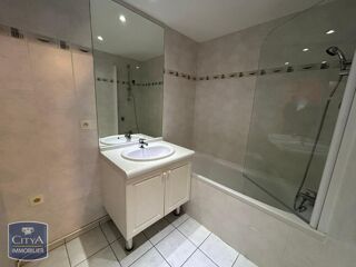  Appartement à louer 2 pièces 34 m²