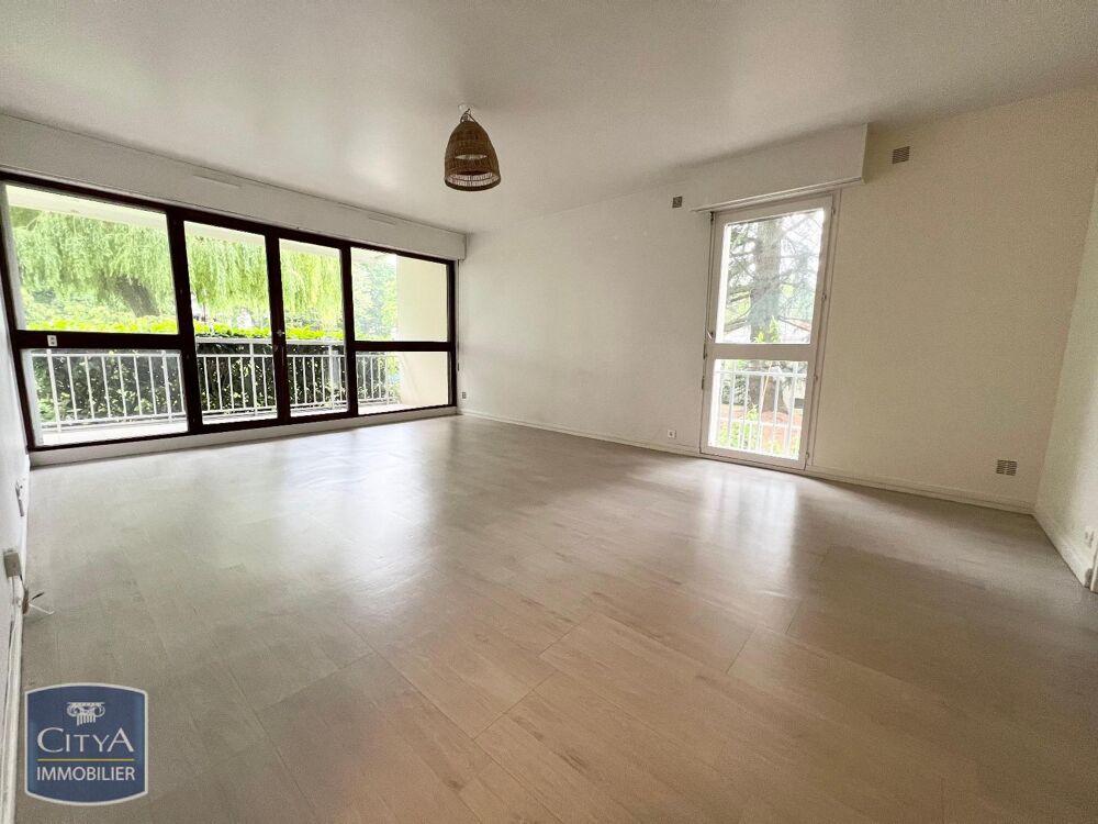 location Appartement - 2 pièce(s) - 50 m² Vélizy-Villacoublay (78140)