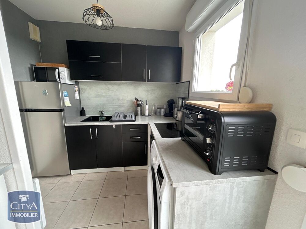 À louer, charmant appartement T2 situé à Cherbourg en Co....