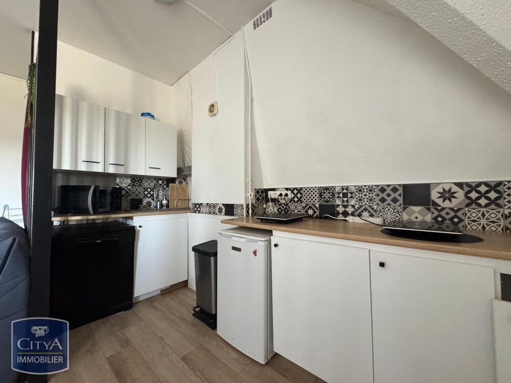 À LOUER : Appartement T1 situé à Rochefort. Ce charmant ....