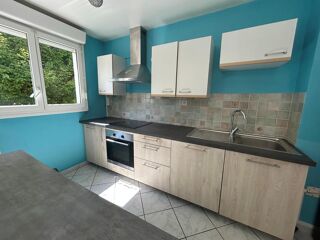  Appartement à louer 4 pièces 81 m²
