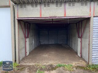  Parking / Garage � louer 