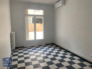  Appartement à louer 4 pièces 106 m²