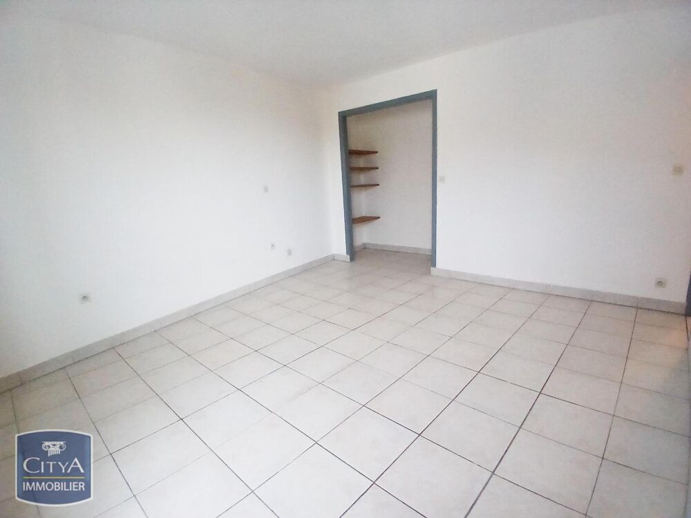 location Maison - 3 pi�ce(s) - 75 m� Pennautier (11610)