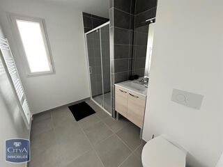  Appartement à louer 2 pièces 47 m²