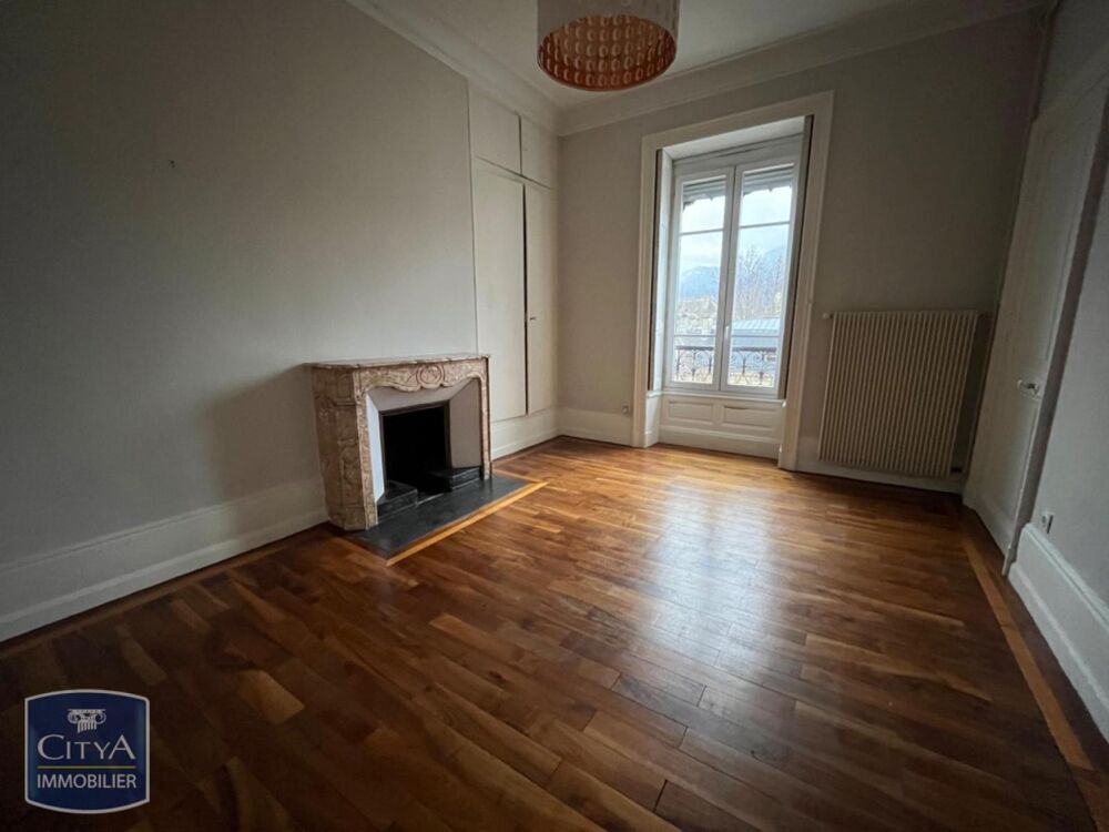 location Appartement - 5 pièce(s) - 145 m² Grenoble (38000)