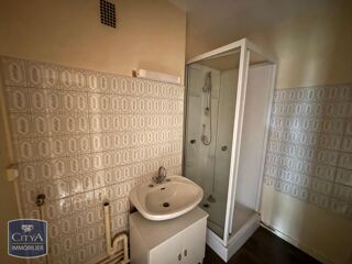  Appartement à louer 3 pièces 65 m²
