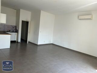  Appartement à louer 2 pièces 65 m²