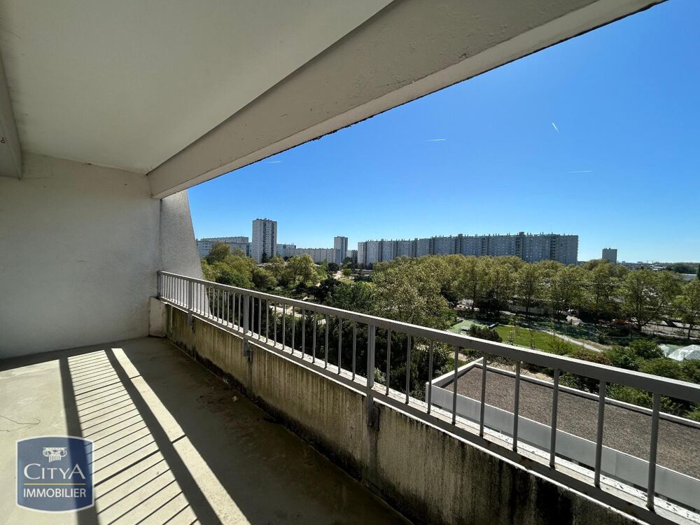 À LOUER : Appartement T4 situé à Bordeaux, dans le quart....