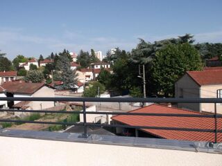  Appartement à louer 2 pièces 45 m²