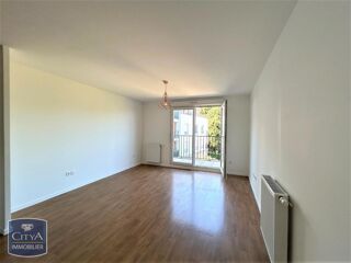  Appartement à louer 3 pièces 57 m²