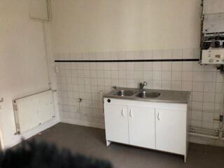  Appartement à louer 3 pièces 75 m²