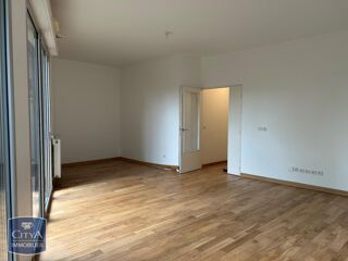  Appartement � louer 3 pi�ces 83 m�