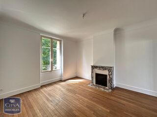  Appartement à louer 3 pièces 61 m²