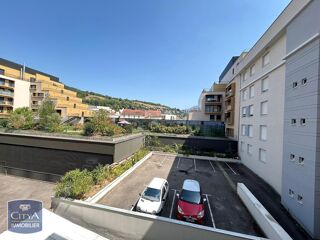  Appartement à louer 2 pièces 44 m²