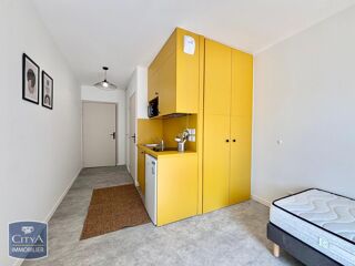  Appartement à louer 1 pièce 18 m²