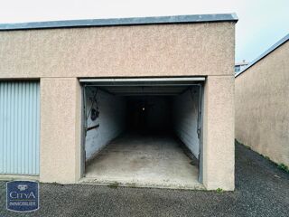  Parking / Garage � louer 