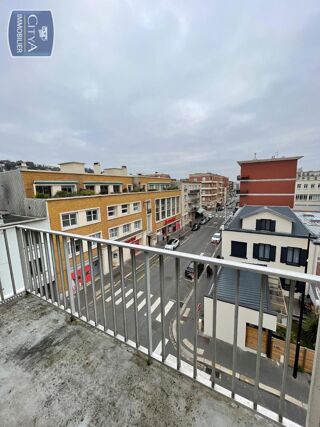  Appartement à louer 1 pièce 43 m²