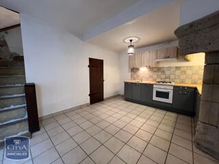 location Maison - 3 pièce(s) - 69 m² Vic-le-Comte (63270)