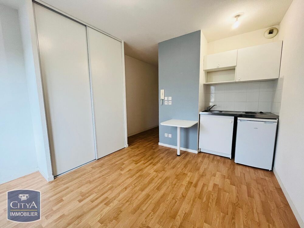 location Appartement - 1 pièce(s) - 20 m² Maubeuge (59600)