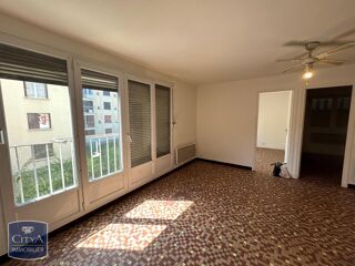  Appartement à louer 3 pièces 46 m²