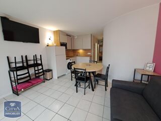  Appartement à louer 3 pièces 55 m²