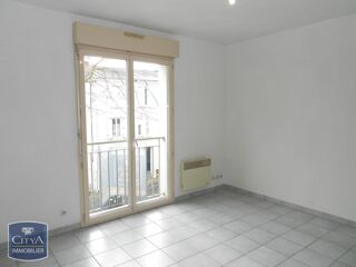  Appartement à louer 1 pièce 23 m²