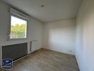  Appartement à louer 4 pièces 63 m²
