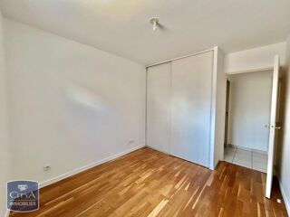  Appartement à louer 2 pièces 44 m²