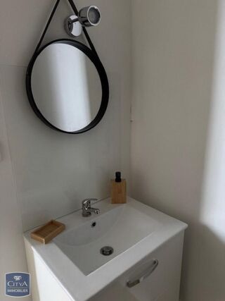  Appartement à louer 1 pièce 21 m²