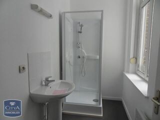  Appartement à louer 1 pièce 33 m²
