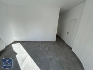 location Appartement - 2 pièce(s) - 28 m² Éleu-dit-Leauwette (62300)