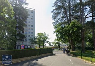  Parking / Garage � louer 