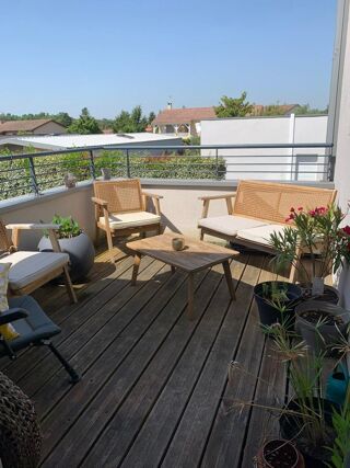  Appartement à louer 2 pièces 47 m²