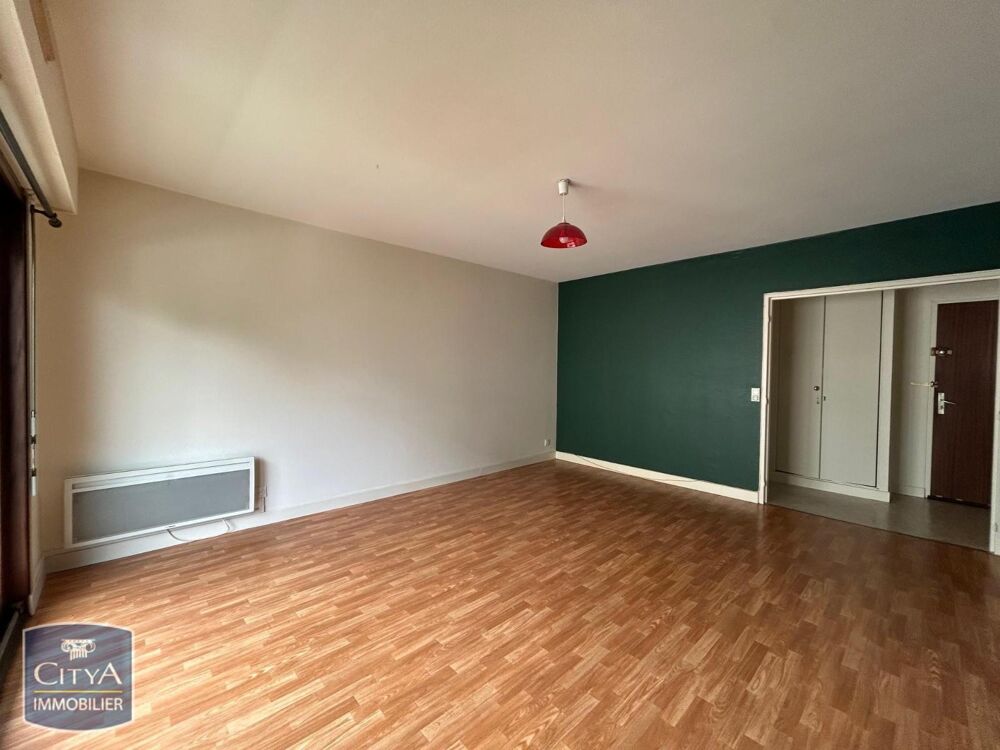 À LOUER : Appartement T2 situé à Châteauroux, dans le dé....